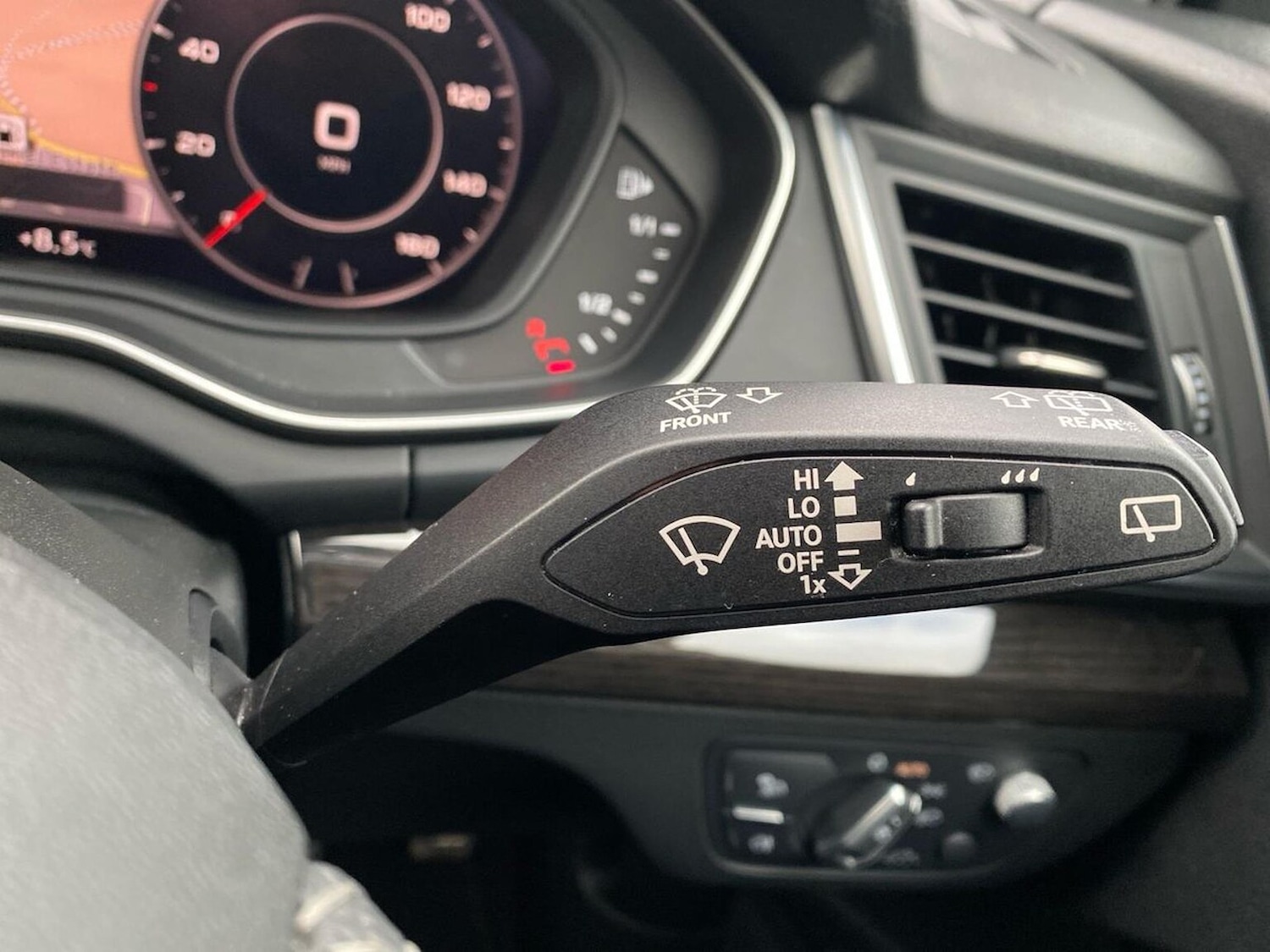 Used Audi Q5 2019 for sale - 76809362: Photo 29