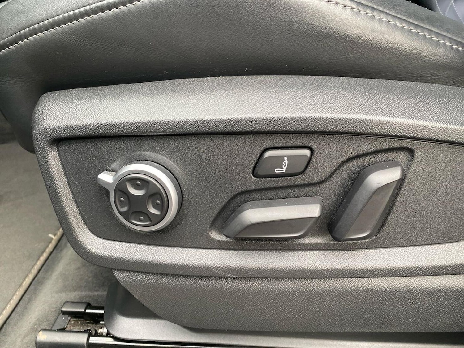 Used Audi Q5 2019 for sale - 76809362: Photo 30