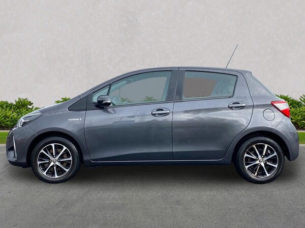 Used Toyota Yaris 2020 for sale - 76335119: Photo 19