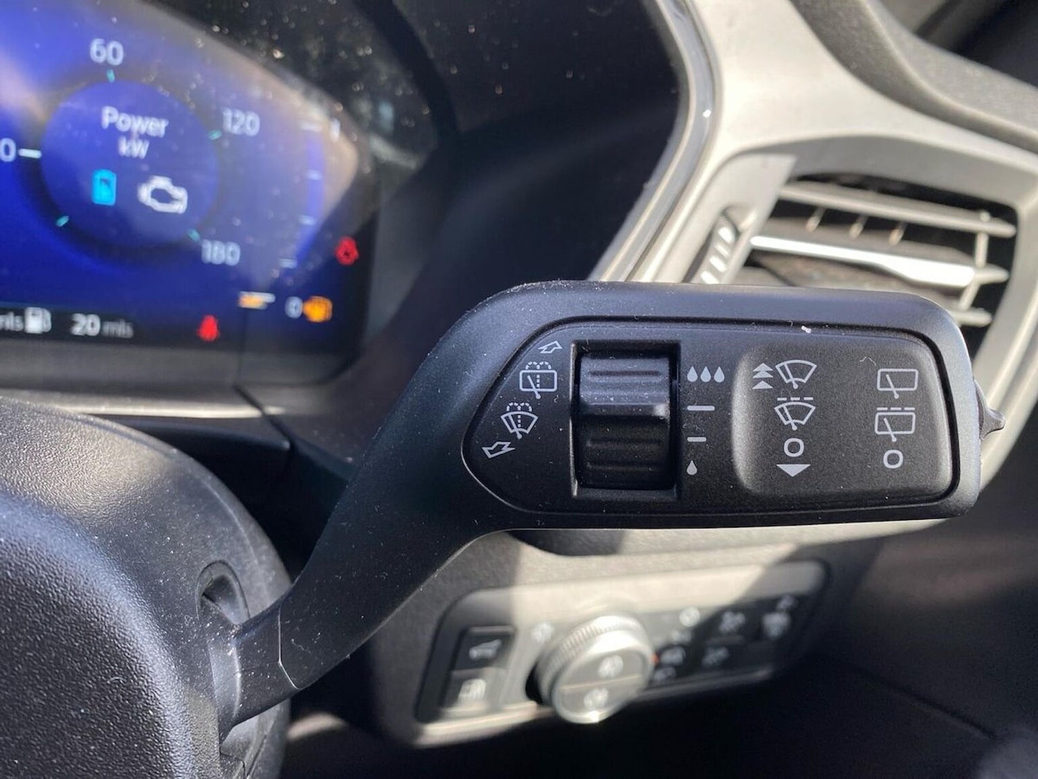 Used Ford Kuga 2022 for sale - 78194925: Photo 31