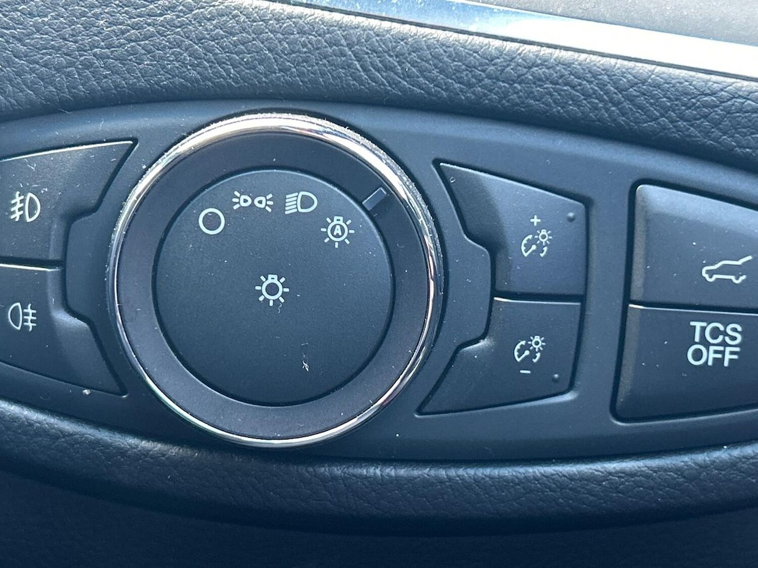 Vehicle 32