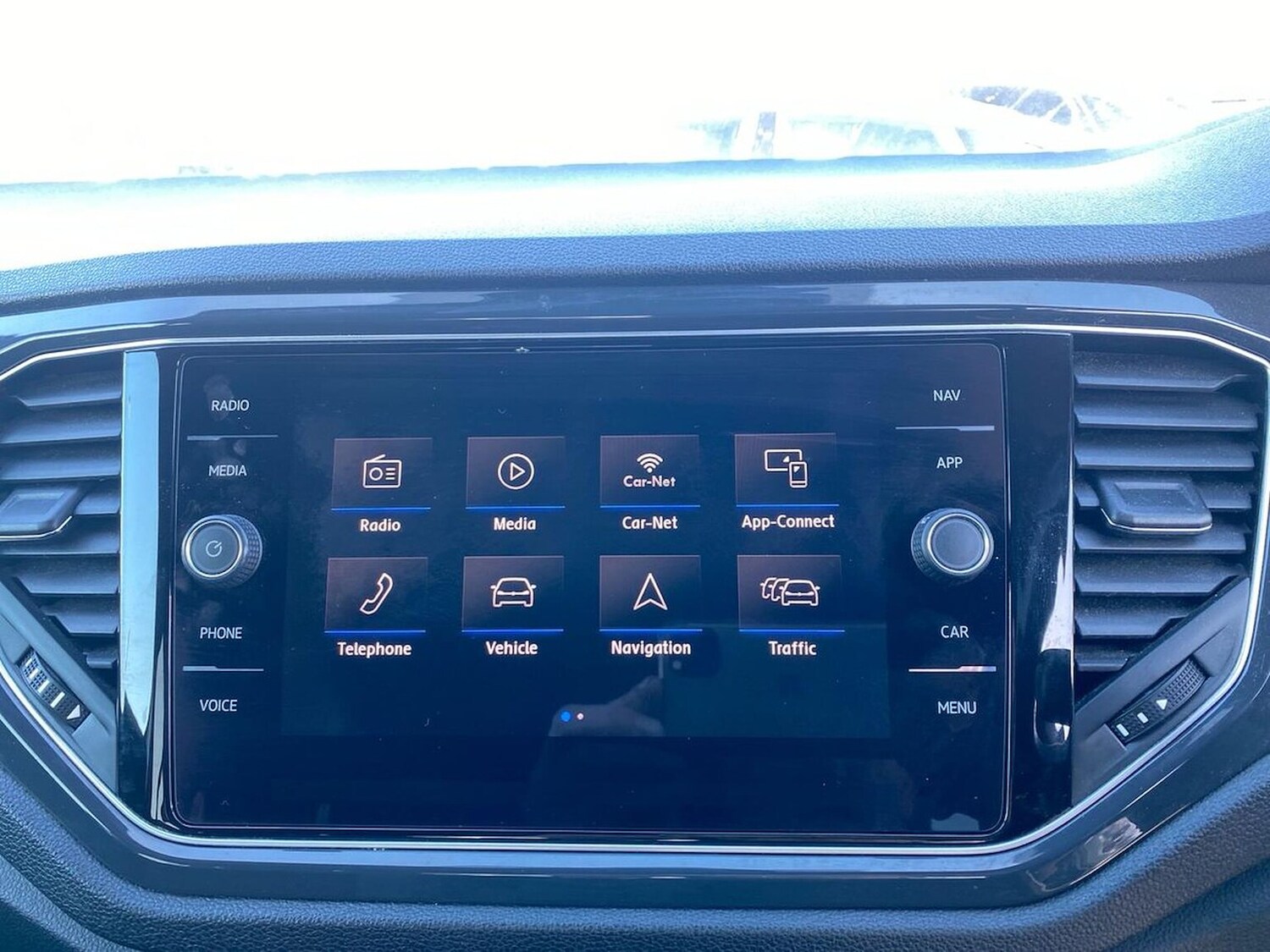 Used Volkswagen T-Roc 2018 for sale - 76164943: Photo 25