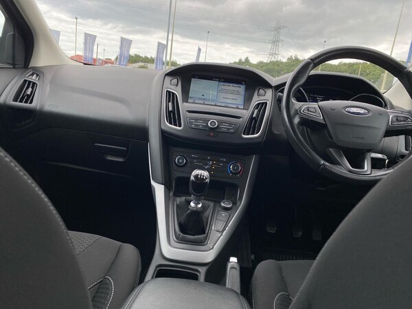 Used Ford Focus 2017 for sale - 76011110: Photo 13