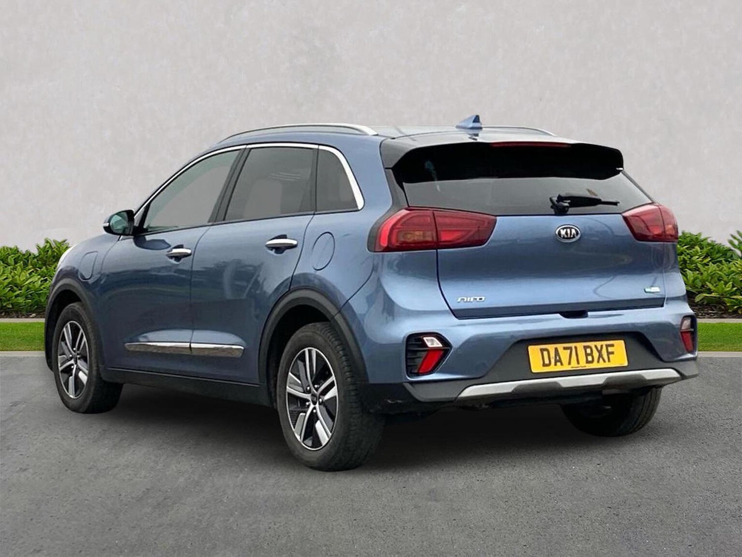 Used Kia Niro 2021 for sale - 77489500: Photo 2