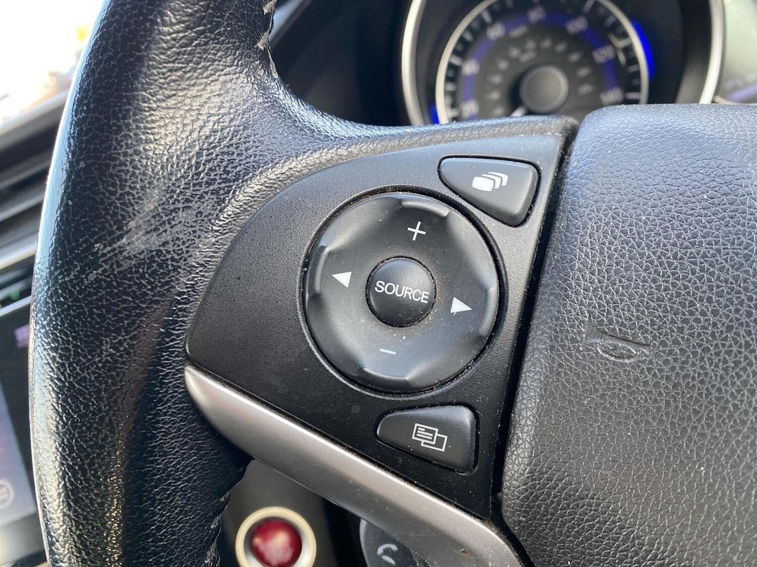 Used Honda Jazz 2017 for sale - 76492384: Photo 26