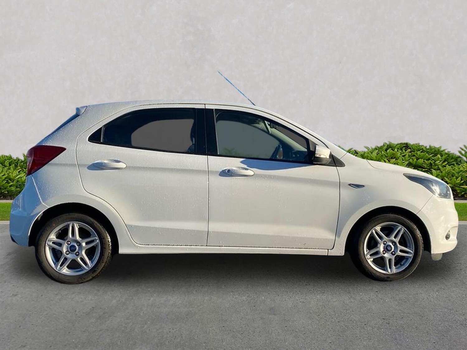 Used Ford Ka+ 2017 for sale - 76387194: Photo 2