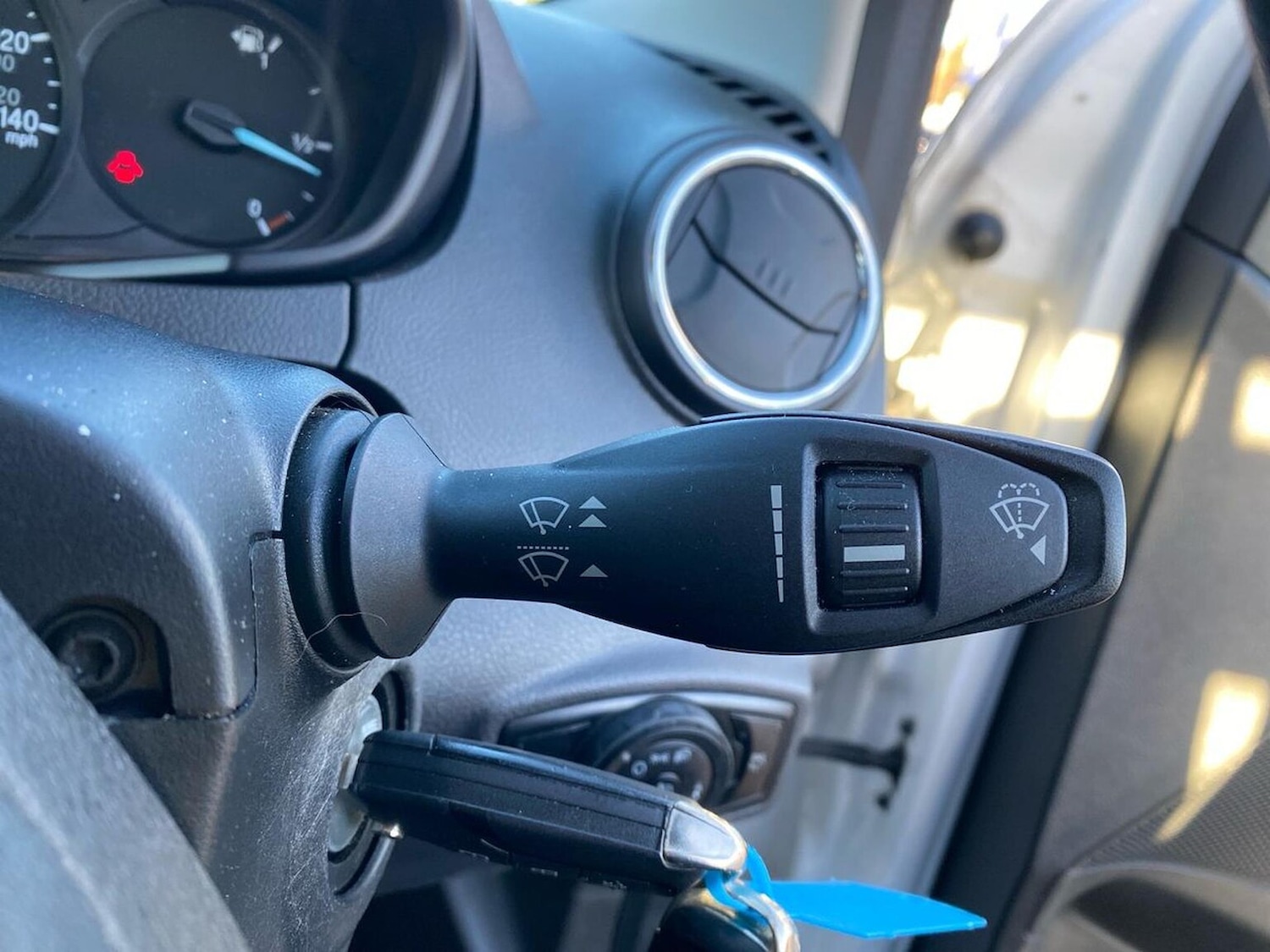 Used Ford Ka+ 2017 for sale - 76387194: Photo 27