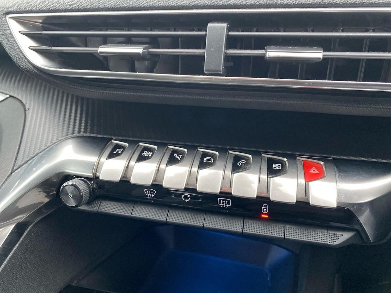 Used Peugeot 5008 2019 for sale - 76969970: Photo 12