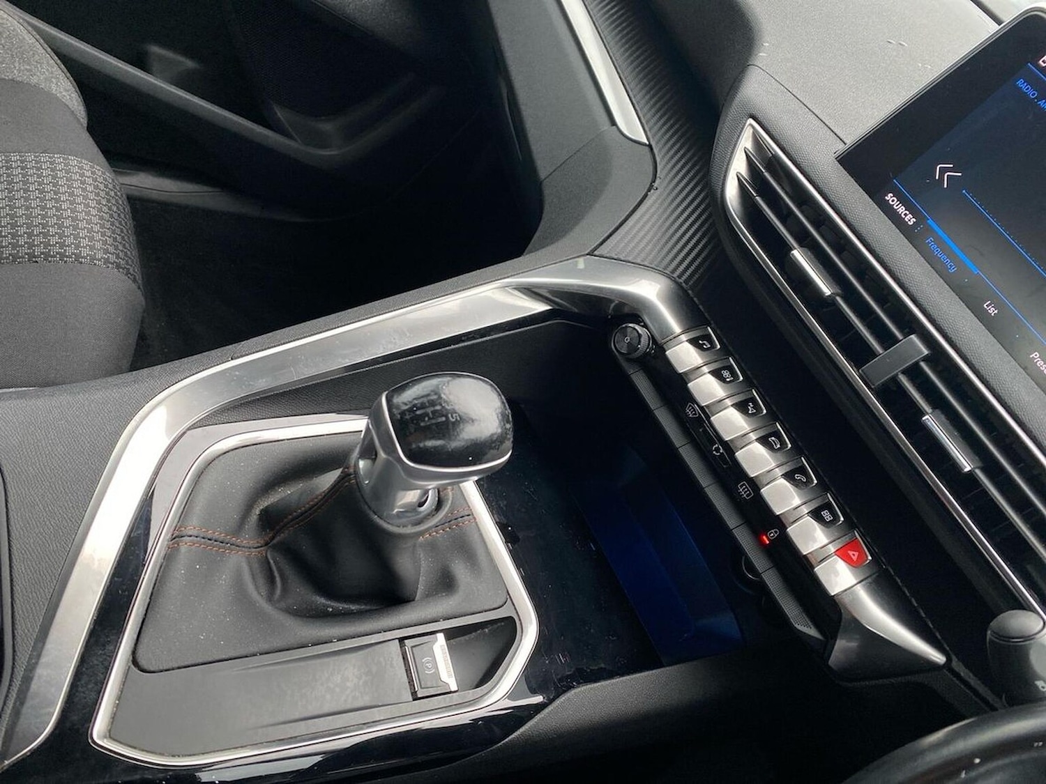 Used Peugeot 5008 2019 for sale - 76969970: Photo 13