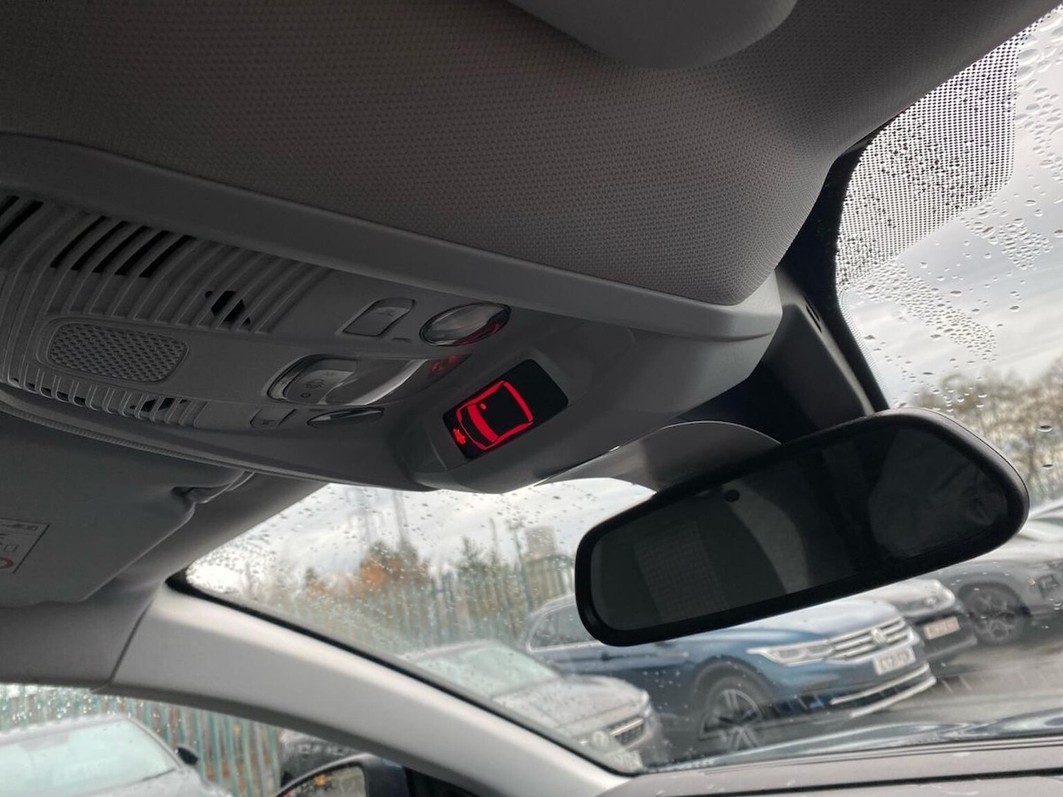 Used Peugeot 5008 2019 for sale - 76969970: Photo 14