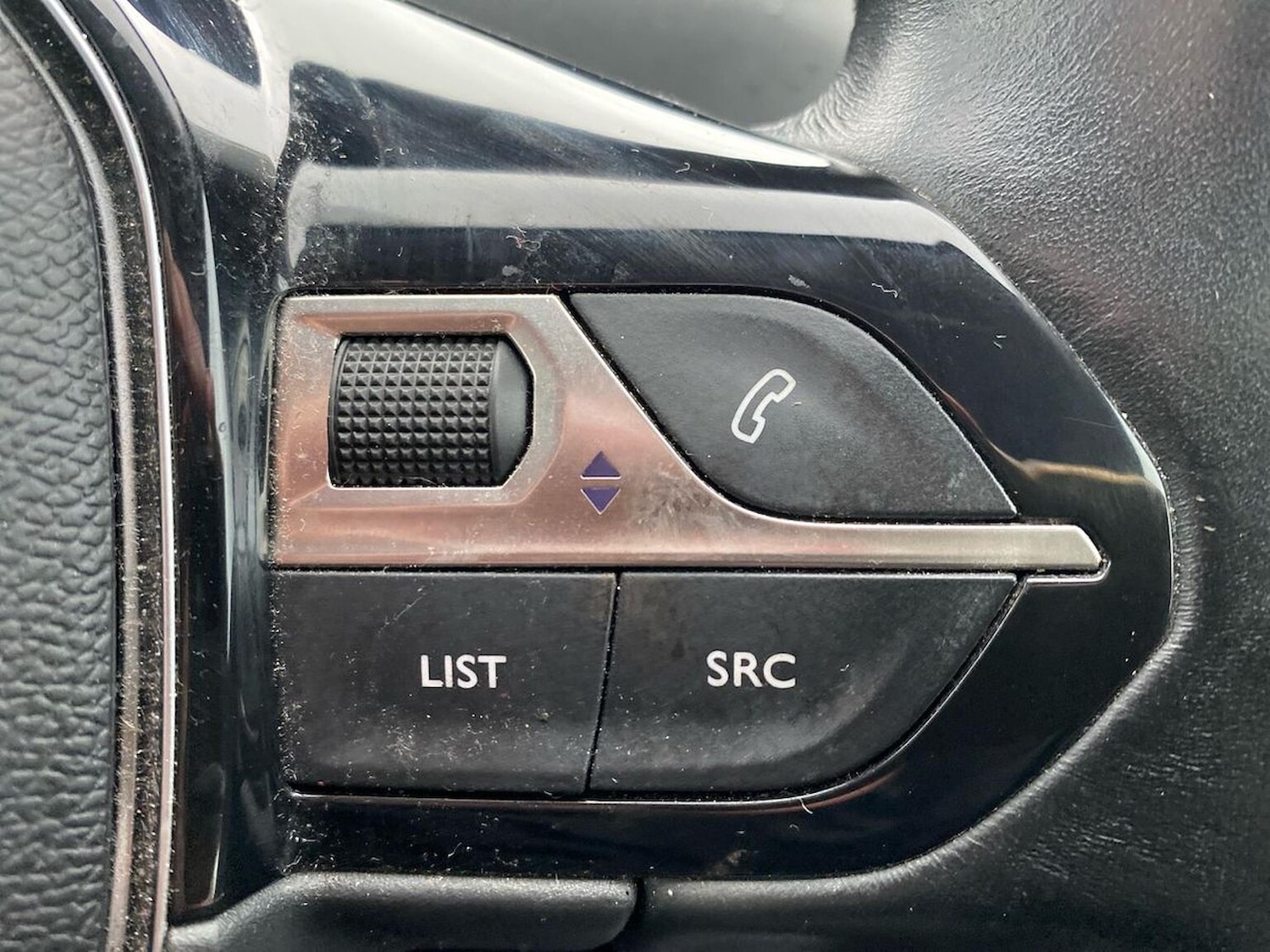 Used Peugeot 5008 2019 for sale - 76969970: Photo 27