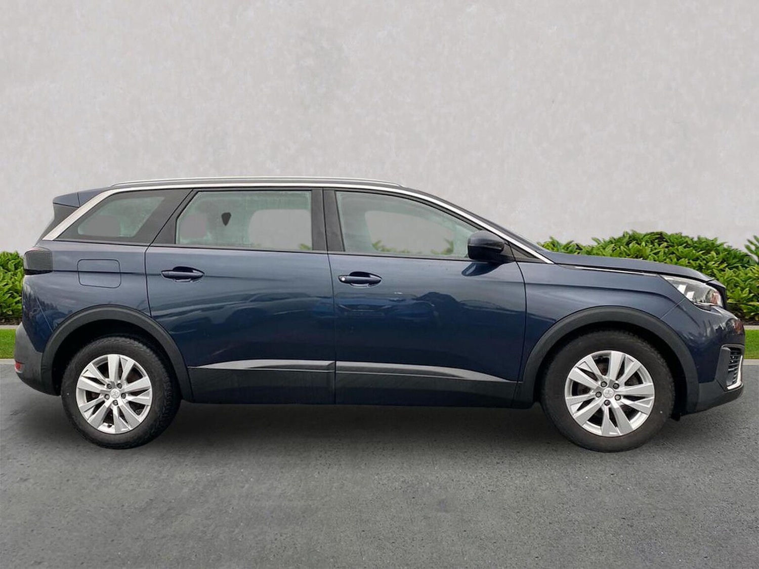 Used Peugeot 5008 2019 for sale - 76969970: Photo 3