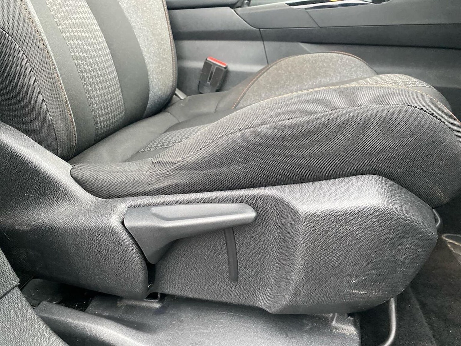 Used Peugeot 5008 2019 for sale - 76969970: Photo 30