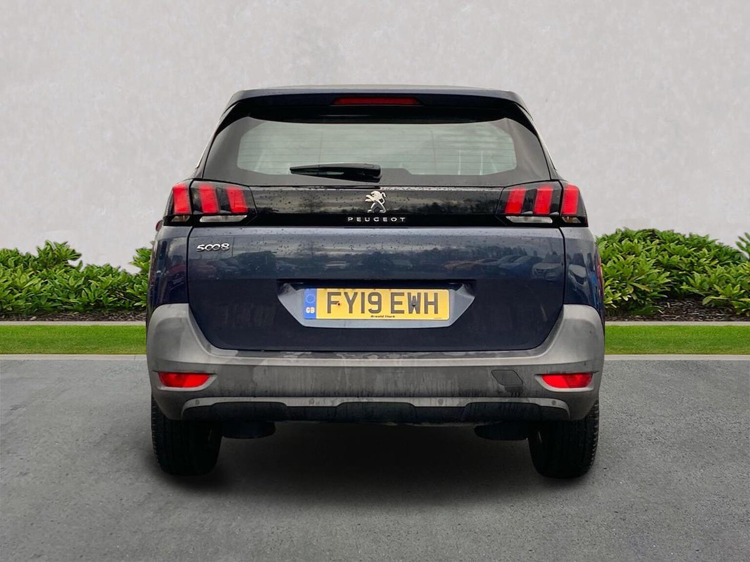 Used Peugeot 5008 2019 for sale - 76969970: Photo 4