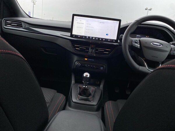 Used Ford Focus 2023 for sale - 75524348: Photo 13