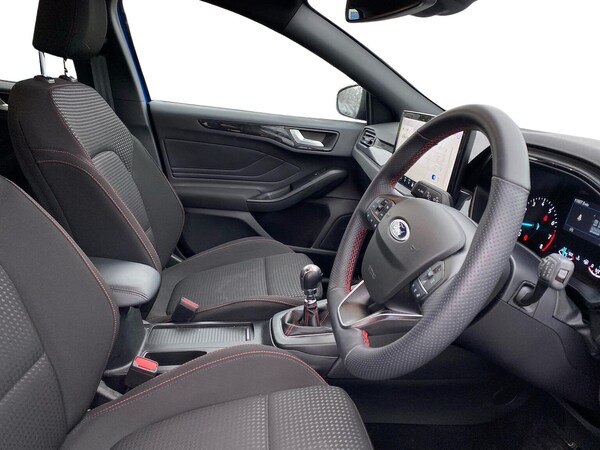 Used Ford Focus 2023 for sale - 75524348: Photo 15