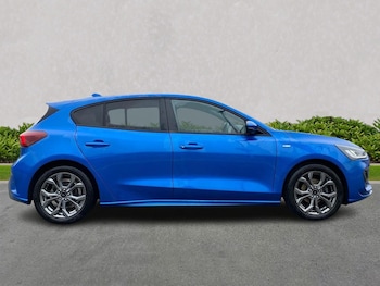 Used Ford Focus 2023 for sale - 75524348: Photo