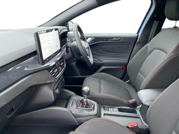 Used Ford Focus 2023 for sale - 75524348: Photo 7