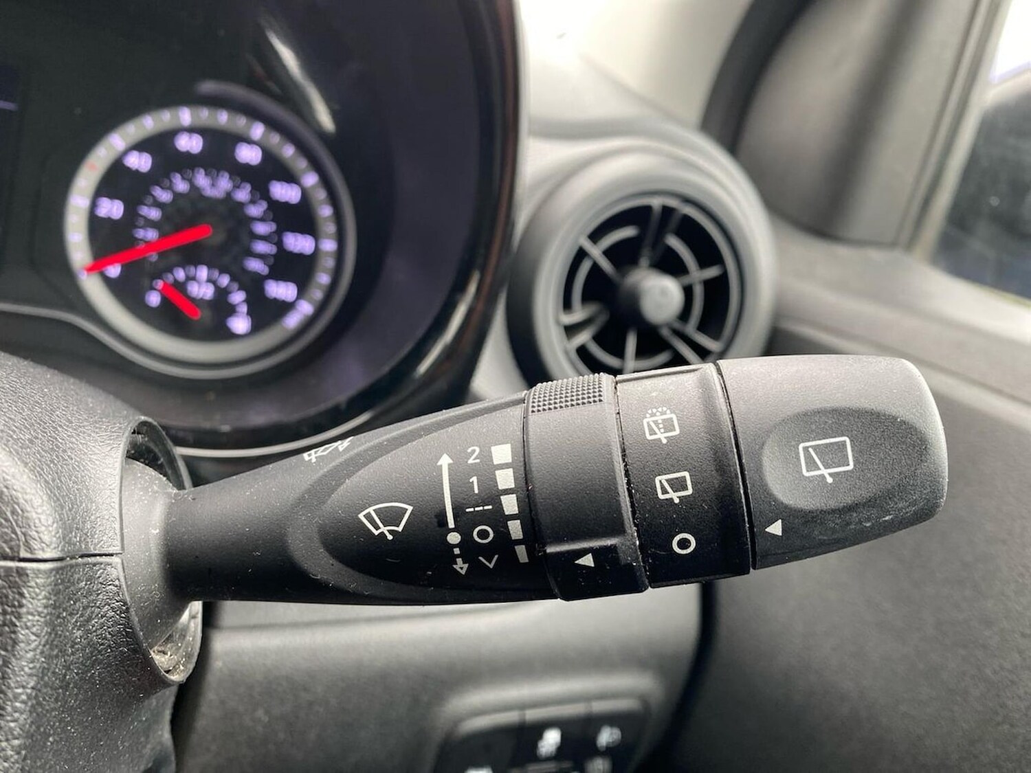 Used Hyundai i10 2021 for sale - 78191940: Photo 31