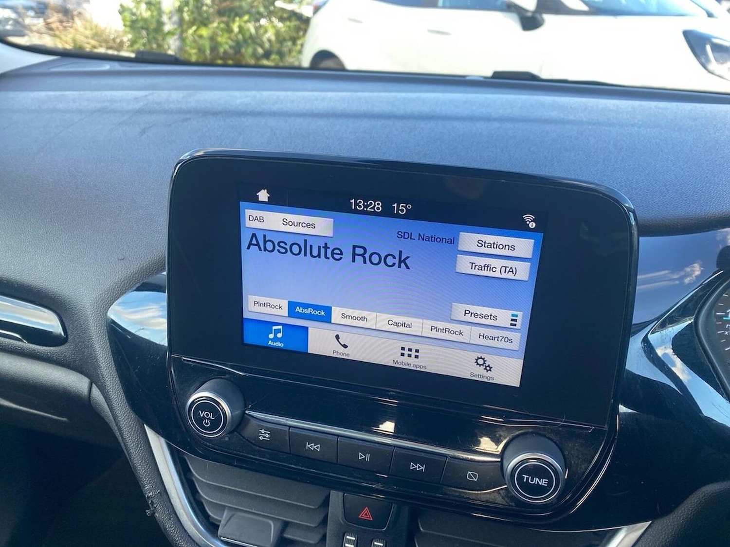 Used Ford Fiesta 2018 for sale - 76392481: Photo 11