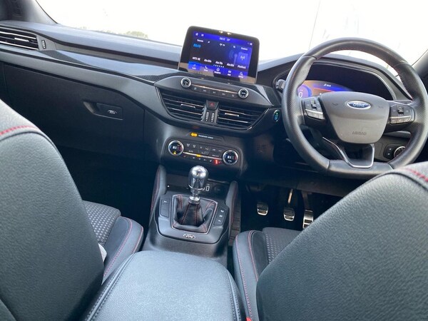 Used Ford Focus 2020 for sale - 76211964: Photo 13