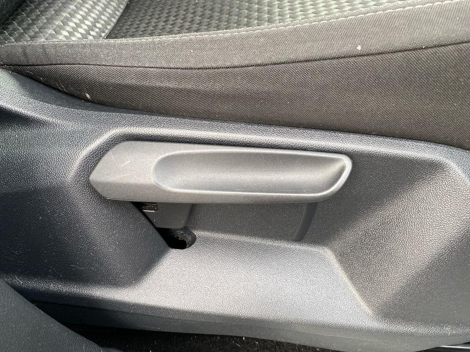 Used Volkswagen Tiguan 2021 for sale - 76859200: Photo 30