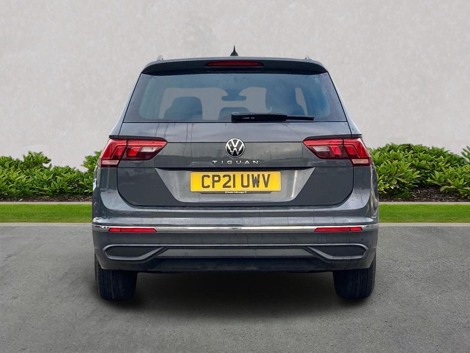 Used Volkswagen Tiguan 2021 for sale - 76859200: Photo 4