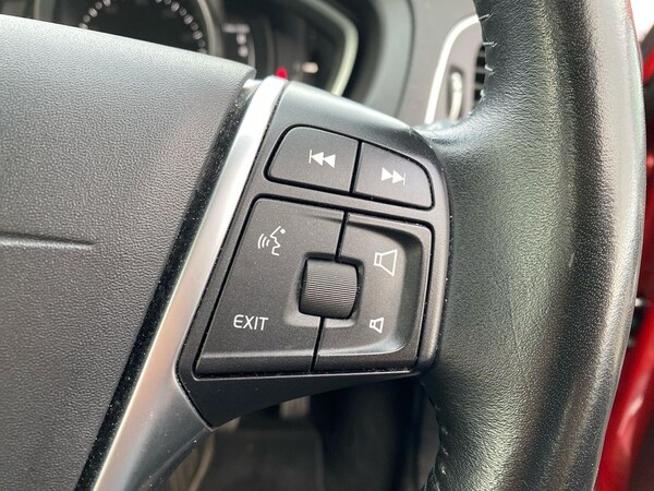 Used Volvo V40 2018 for sale - 76193222: Photo 27
