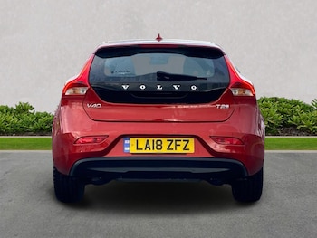 Used Volvo V40 2018 for sale - 76193222: Photo 4