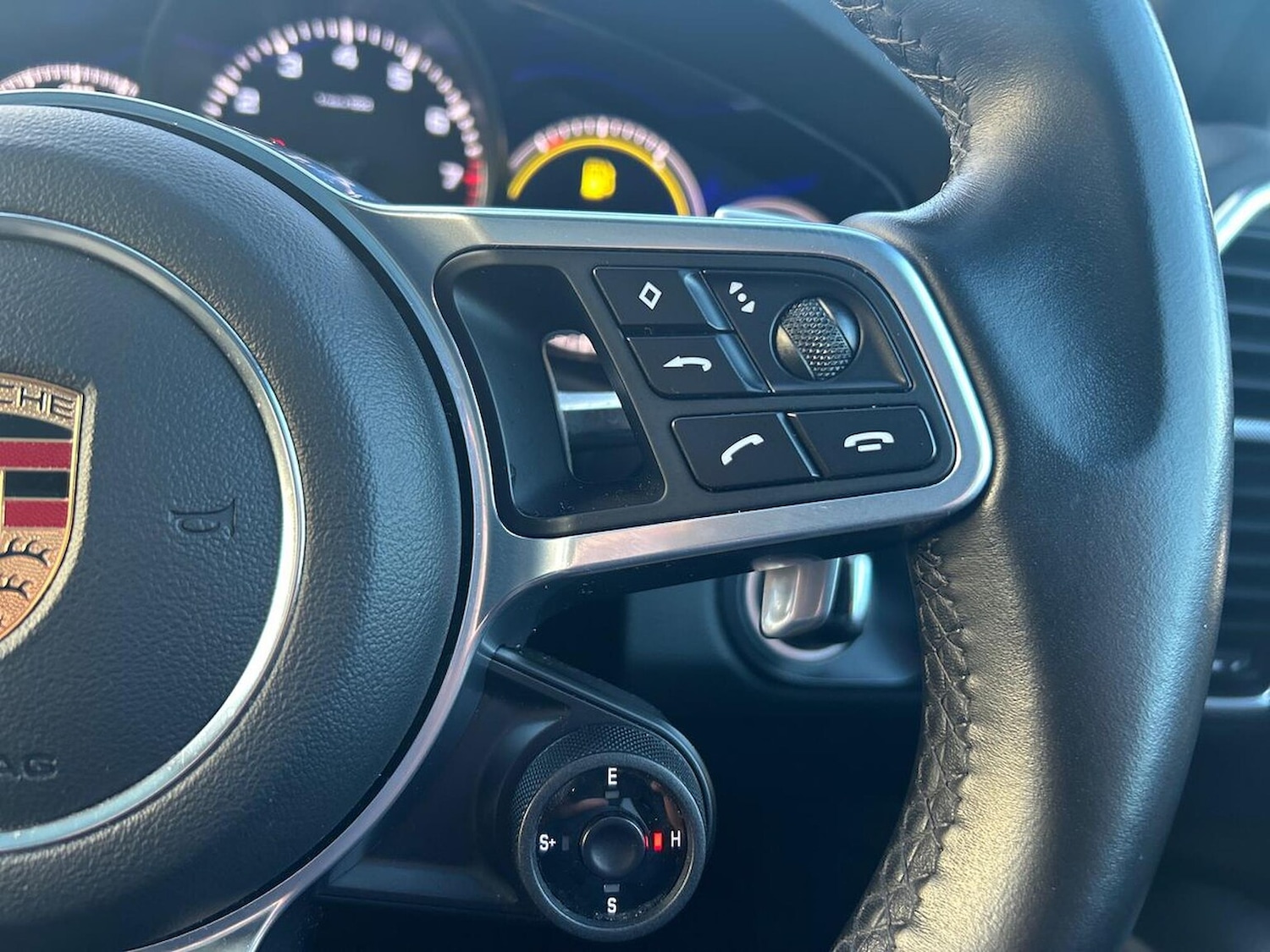 Used Porsche Cayenne 2020 for sale - 76897102: Photo 27