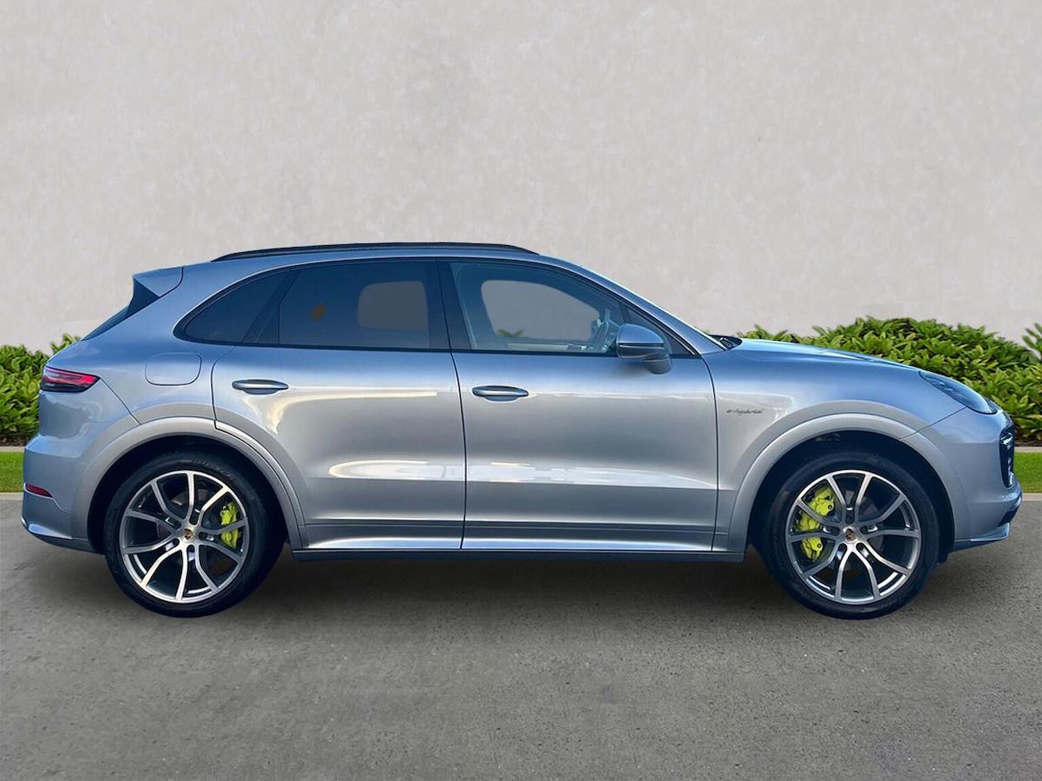 Used Porsche Cayenne 2020 for sale - 76897102: Photo 3