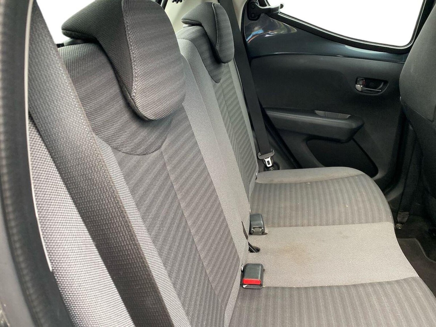 Used Toyota AYGO 2019 for sale - 76335114: Photo 16