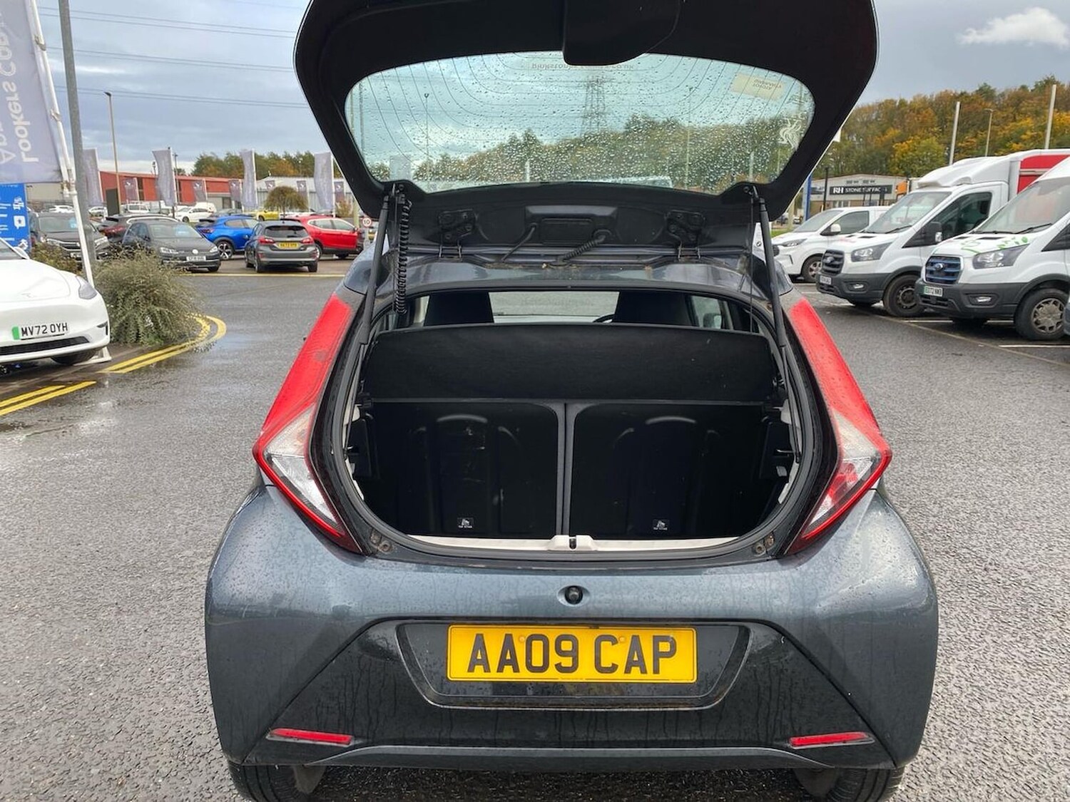 Used Toyota AYGO 2019 for sale - 76335114: Photo 17