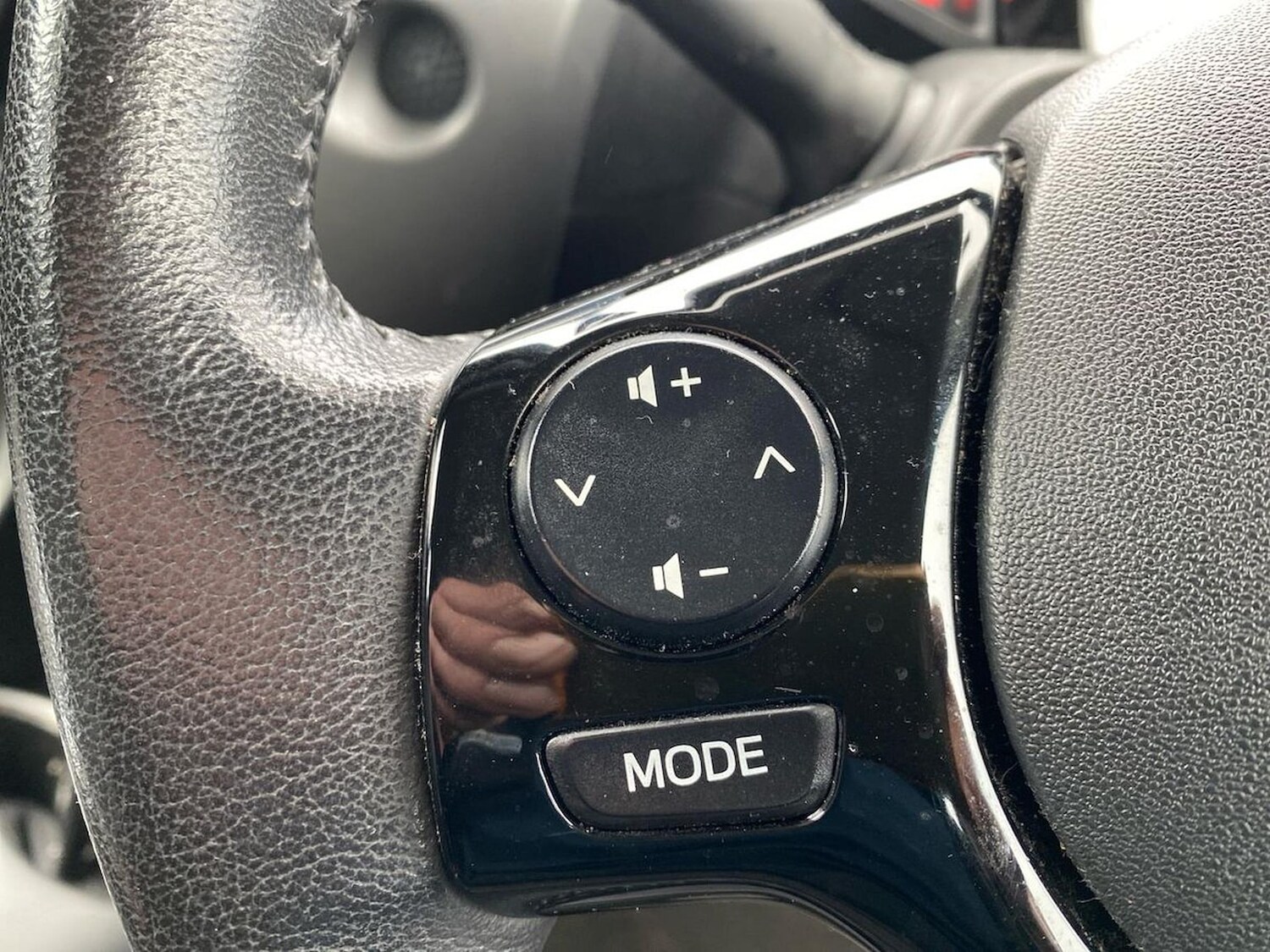 Used Toyota AYGO 2019 for sale - 76335114: Photo 25