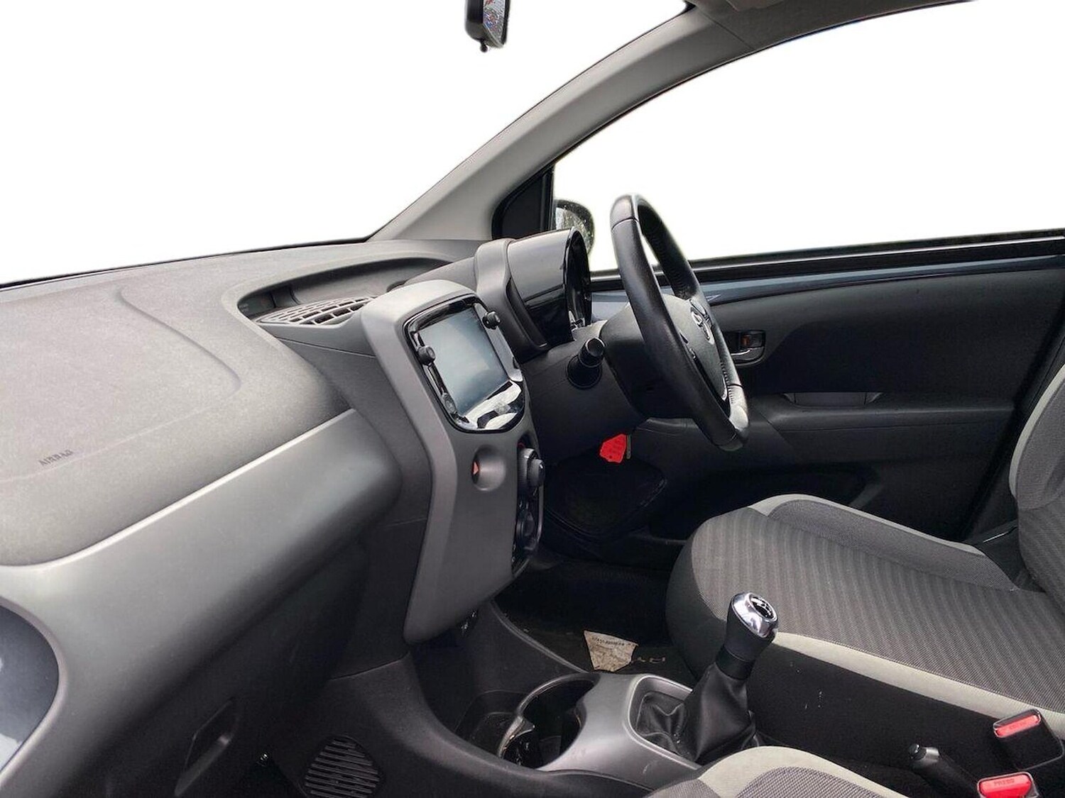 Used Toyota AYGO 2019 for sale - 76335114: Photo 7