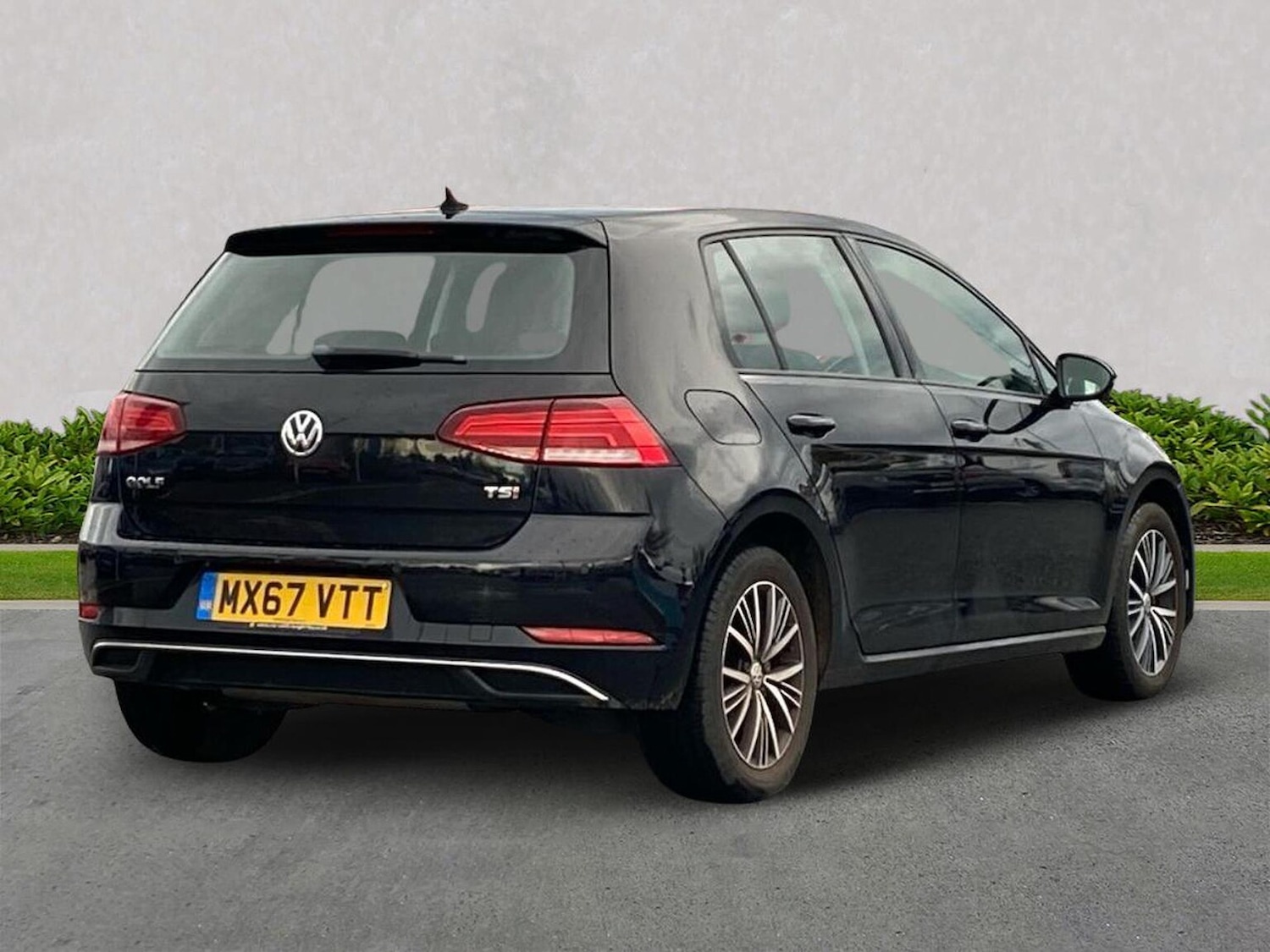 Used Volkswagen Golf 2017 for sale - 76720299: Photo 18