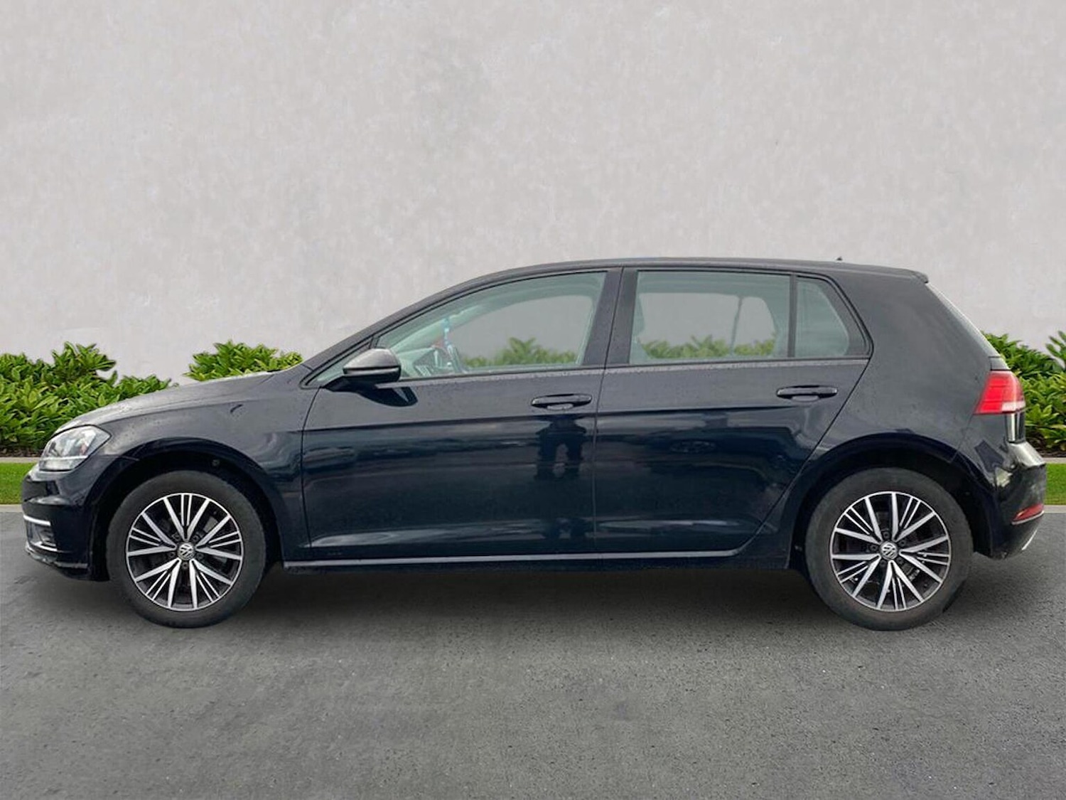 Used Volkswagen Golf 2017 for sale - 76720299: Photo 19