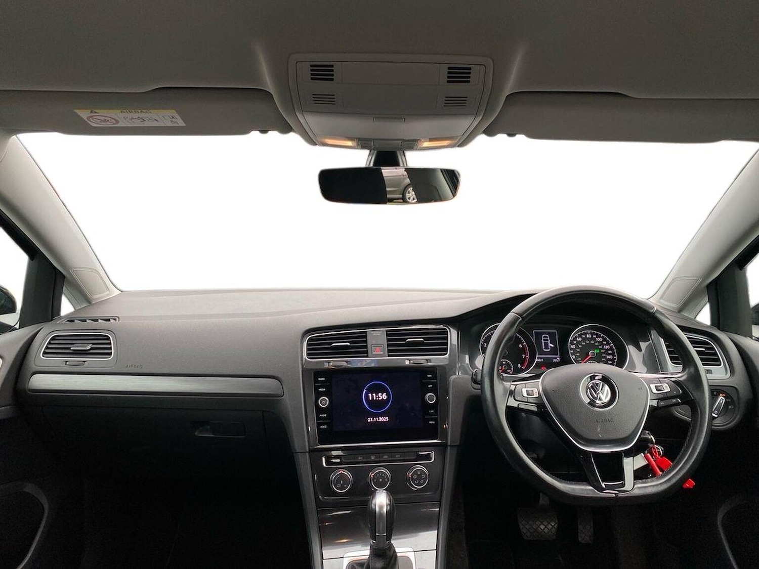 Used Volkswagen Golf 2017 for sale - 76720299: Photo 8