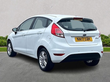 Used Ford Fiesta 2017 for sale - 76273443: Photo 2