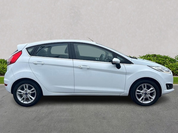 Used Ford Fiesta 2017 for sale - 76273443: Photo 3