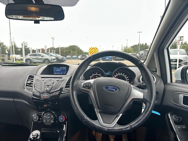 Used Ford Fiesta 2017 for sale - 76273443: Photo 9