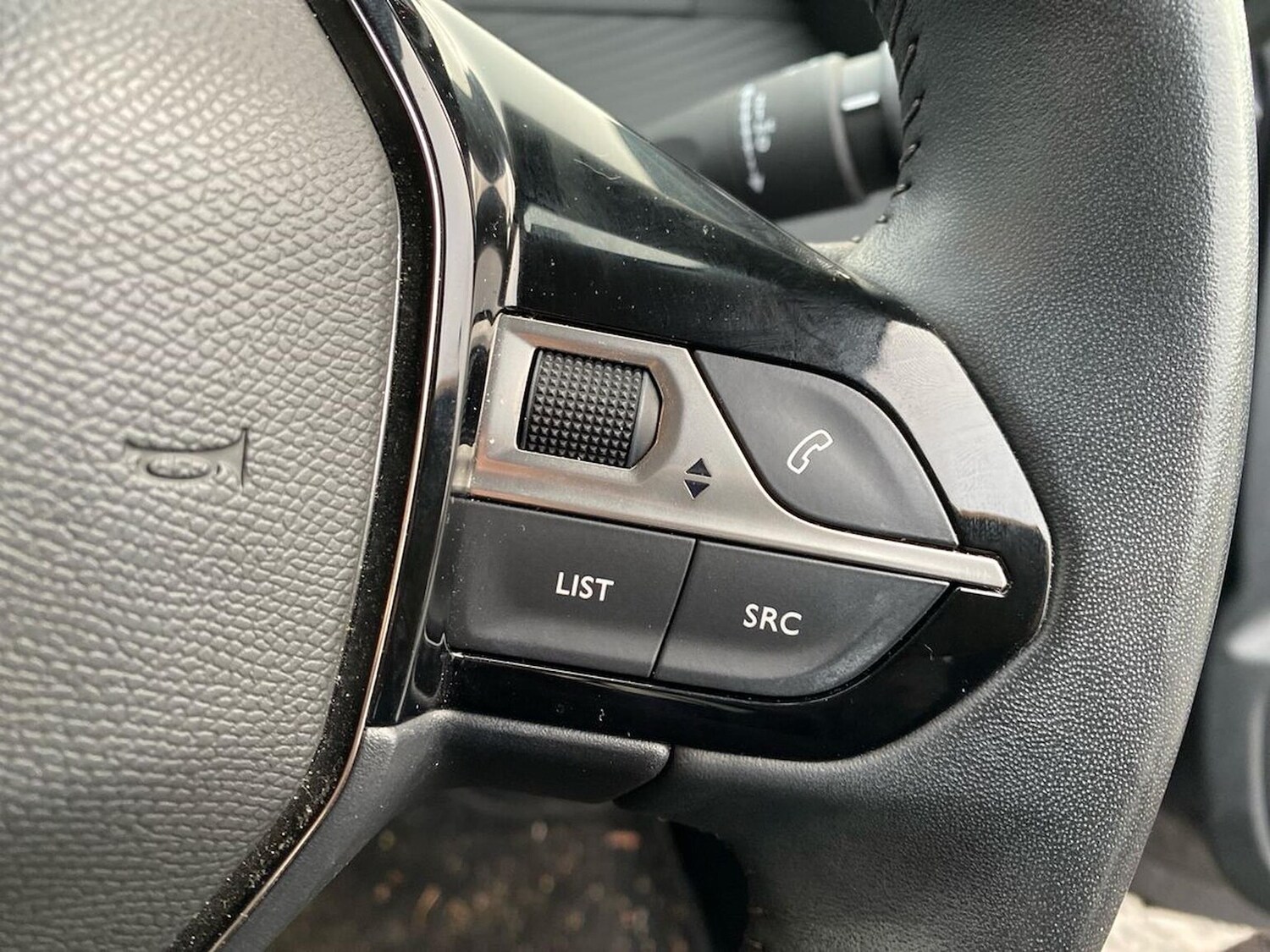 Used Peugeot 208 2022 for sale - 76687320: Photo 27