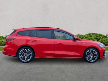 Used Ford Focus 2022 for sale - 76807487: Photo