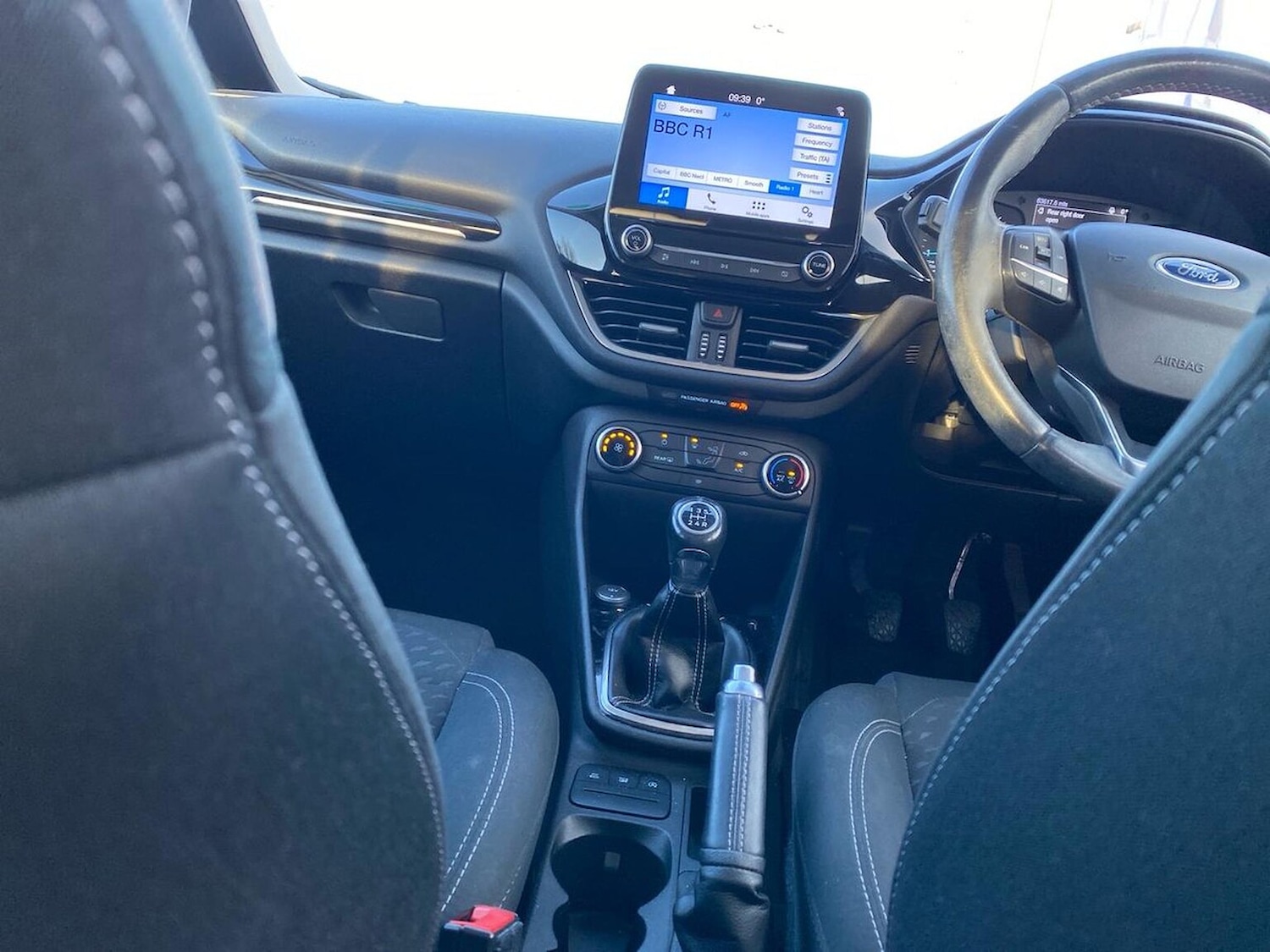 Used Ford Fiesta 2017 for sale - 76799411: Photo 13