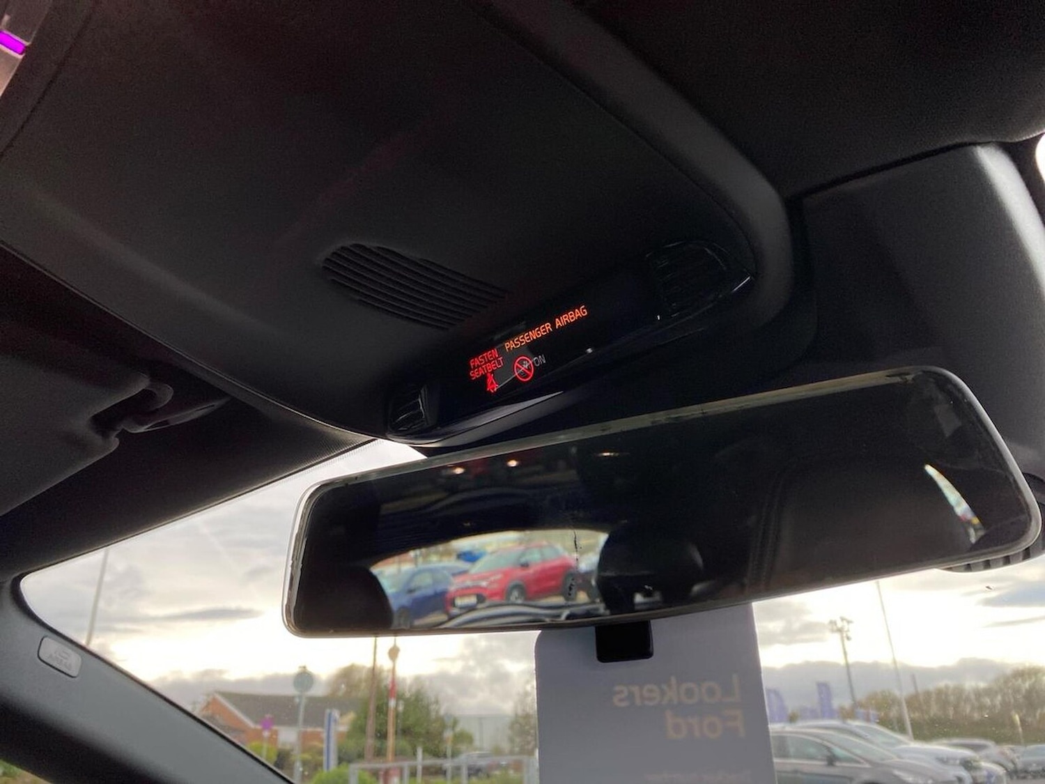 Used Volvo V40 2016 for sale - 76807483: Photo 14