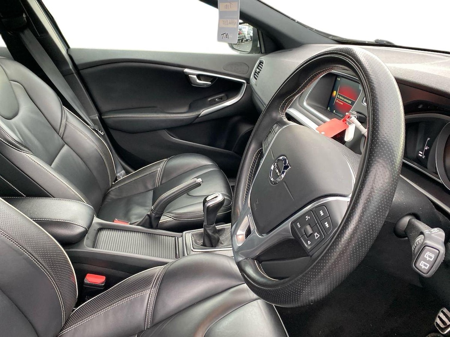 Used Volvo V40 2016 for sale - 76807483: Photo 15