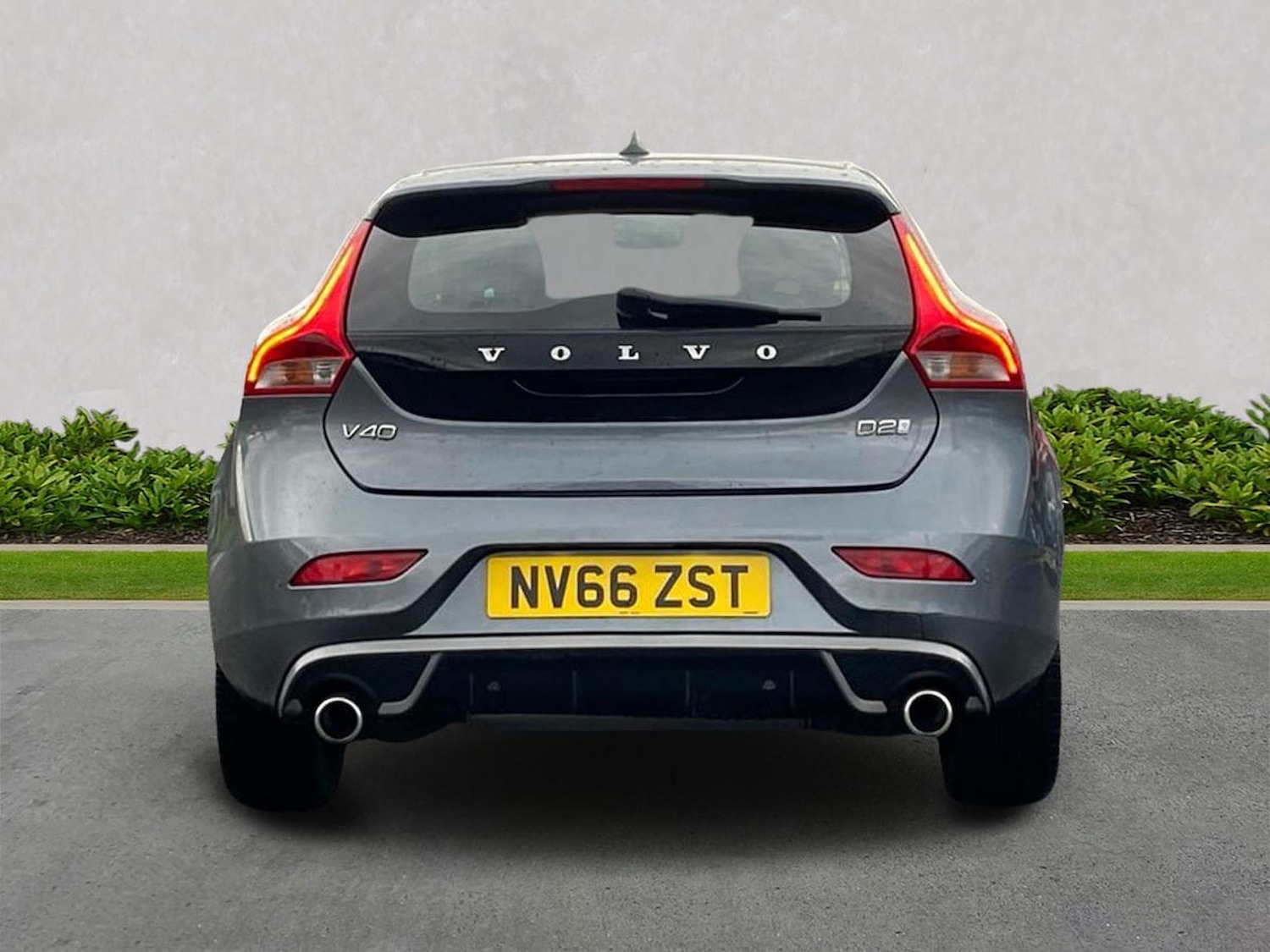 Used Volvo V40 2016 for sale - 76807483: Photo 4