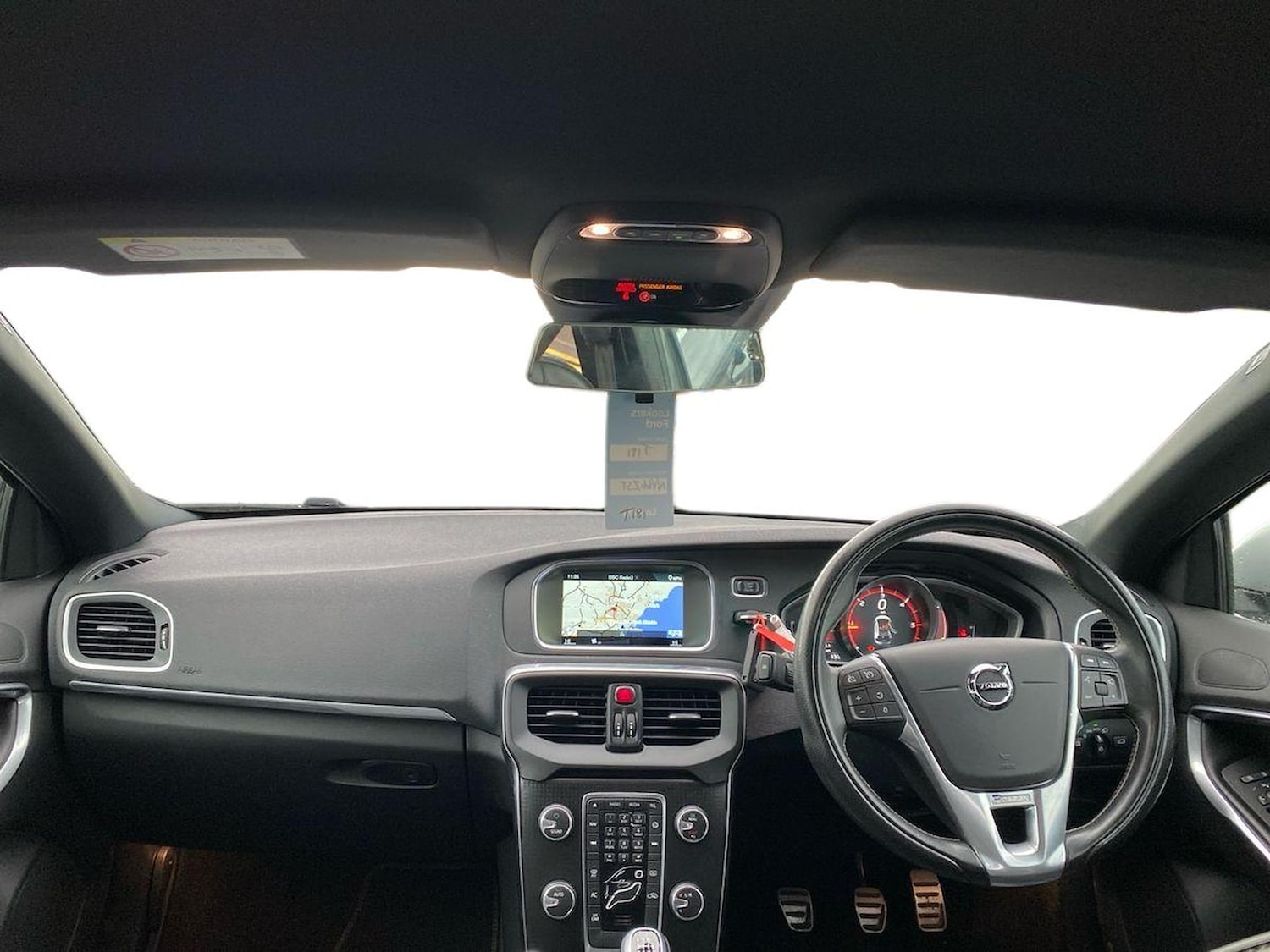 Used Volvo V40 2016 for sale - 76807483: Photo 8