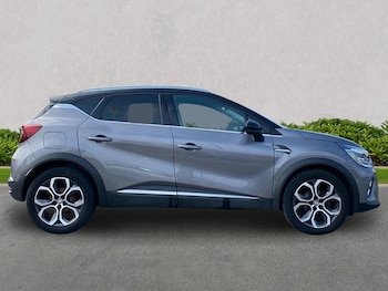 Used Renault Captur 2023 for sale - 79216531: Photo