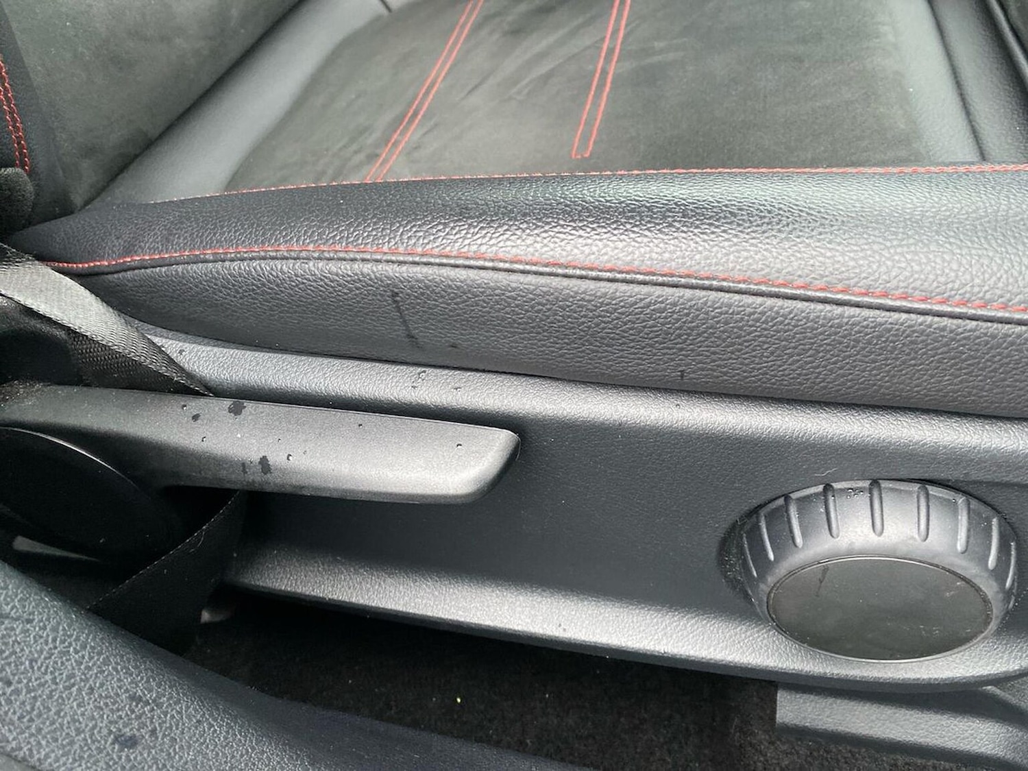 Used Mercedes-Benz A-Class 2018 for sale - 76951185: Photo 30